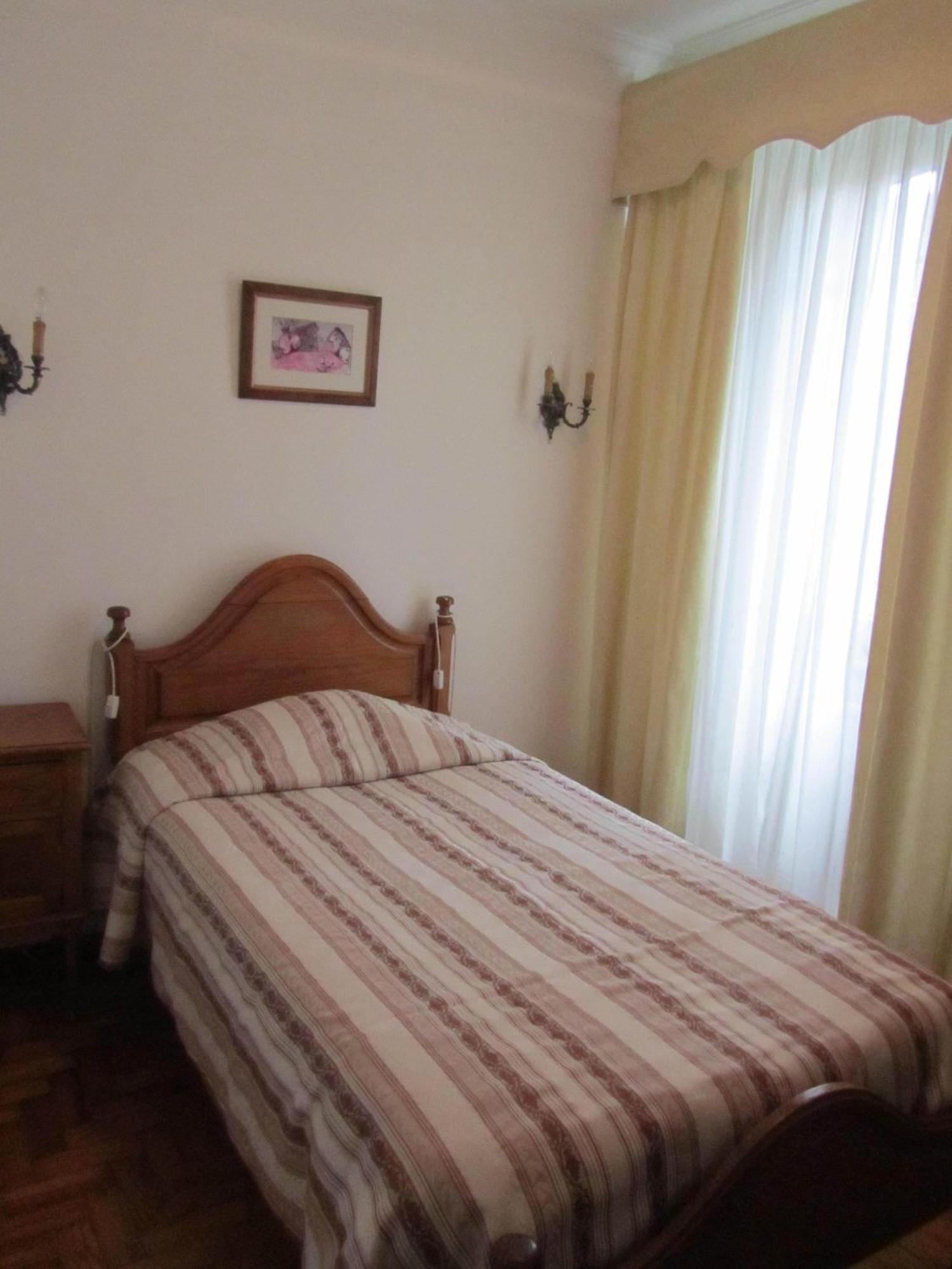 Residencia Filipe Hotel Guarda Room photo